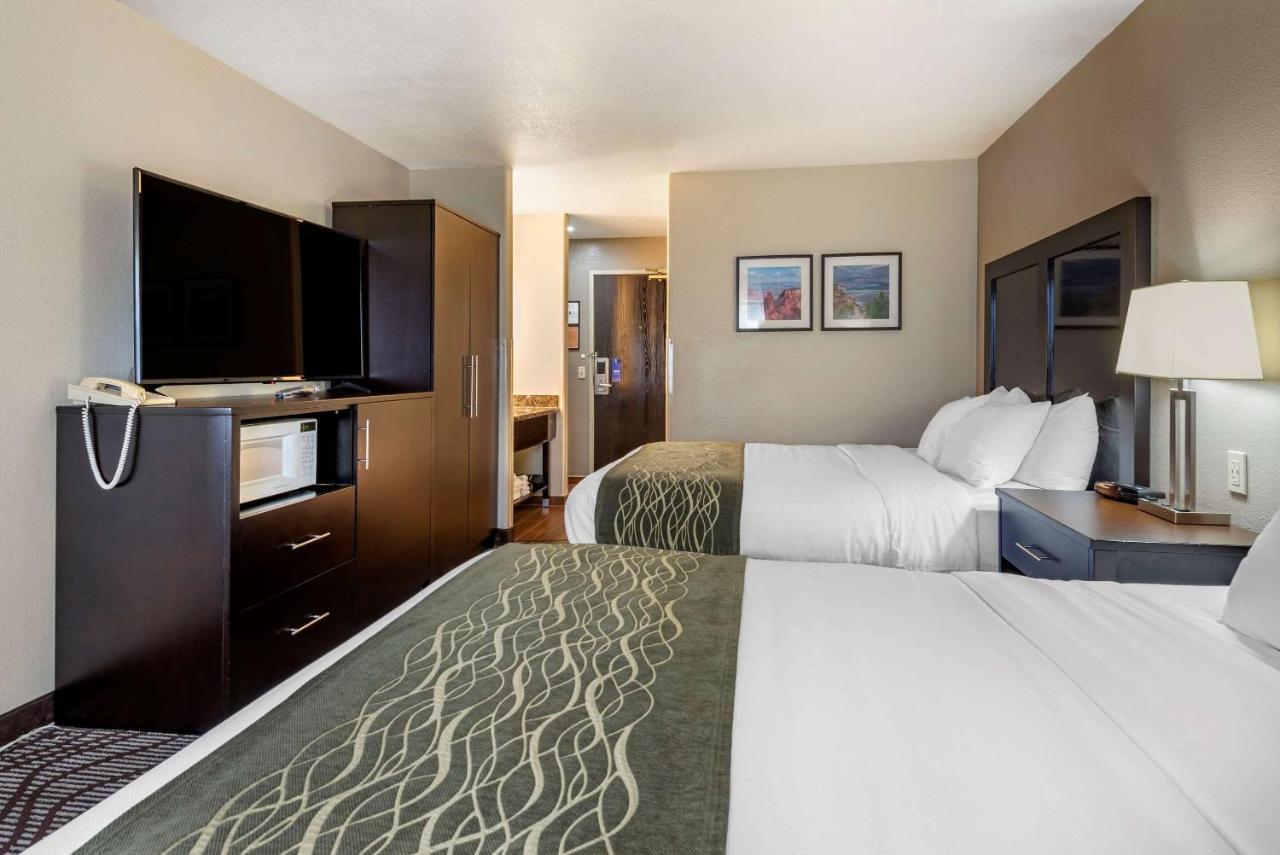 Comfort Inn & Suites Fruita Eksteriør billede