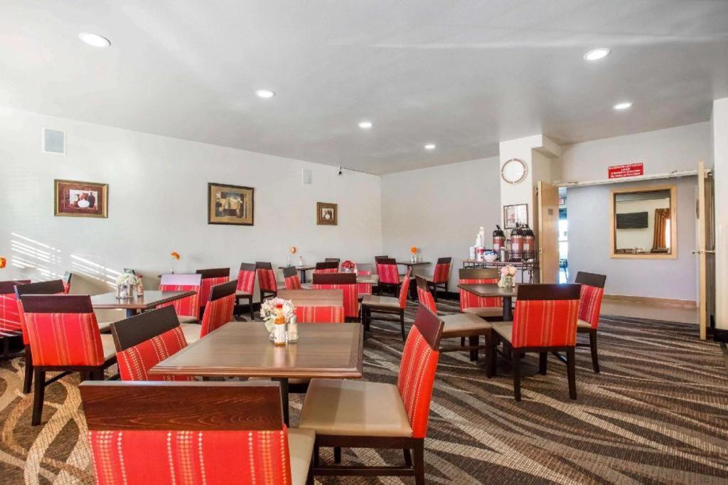 Comfort Inn & Suites Fruita Eksteriør billede
